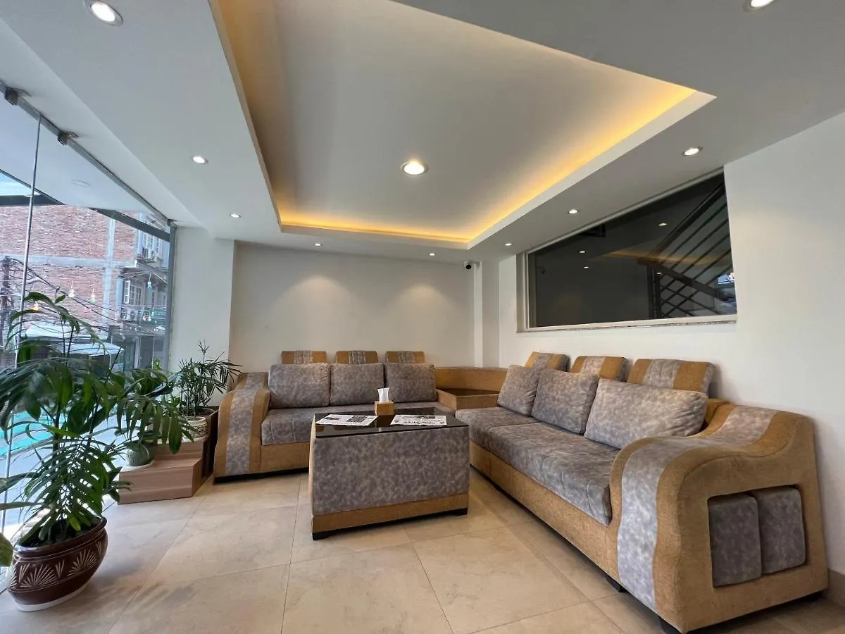 Hotel New Era Kathmandu 5*,
